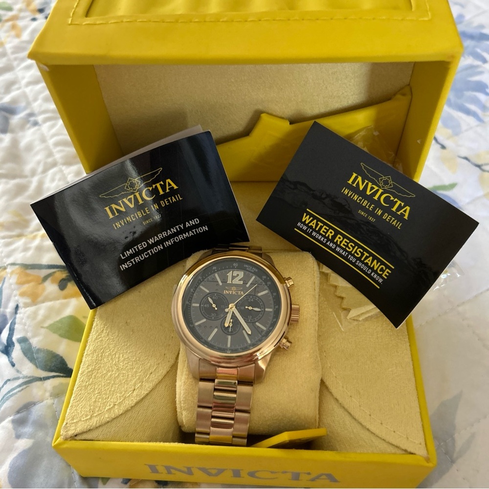 Invicta aviator men’s watch